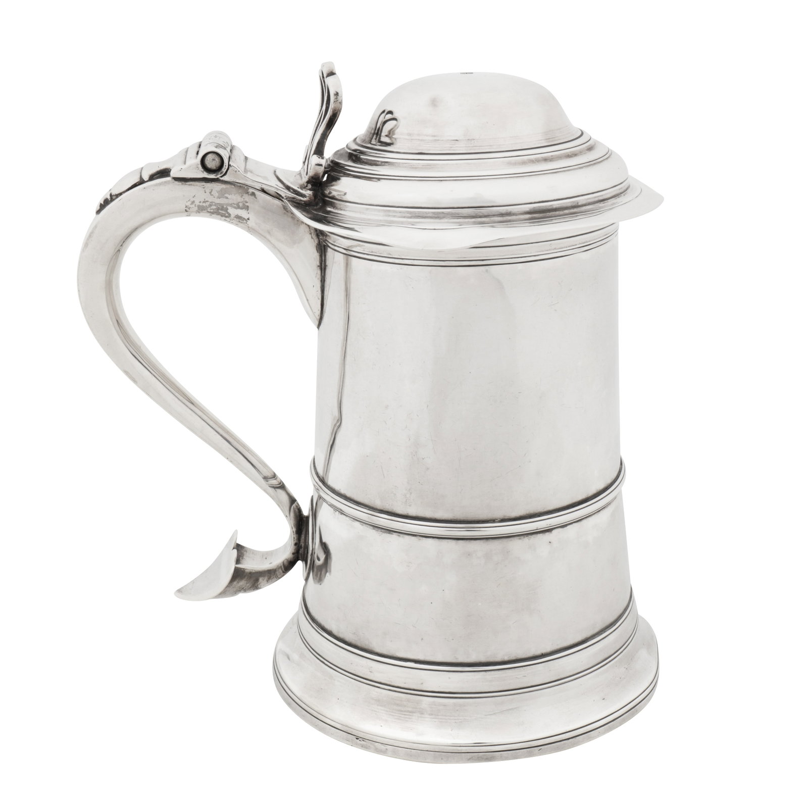 Newcastle circa 1790 by John Langlands I and John Robertson I (active 1778 to 1795) A George III: Newcastle circa 1790 by John Langlands I and John Robertson I (active 1778 to 1795) A George III provincial sterling silver tankard Of tapering cylindrical form with a cavetto spreading foot, the doub