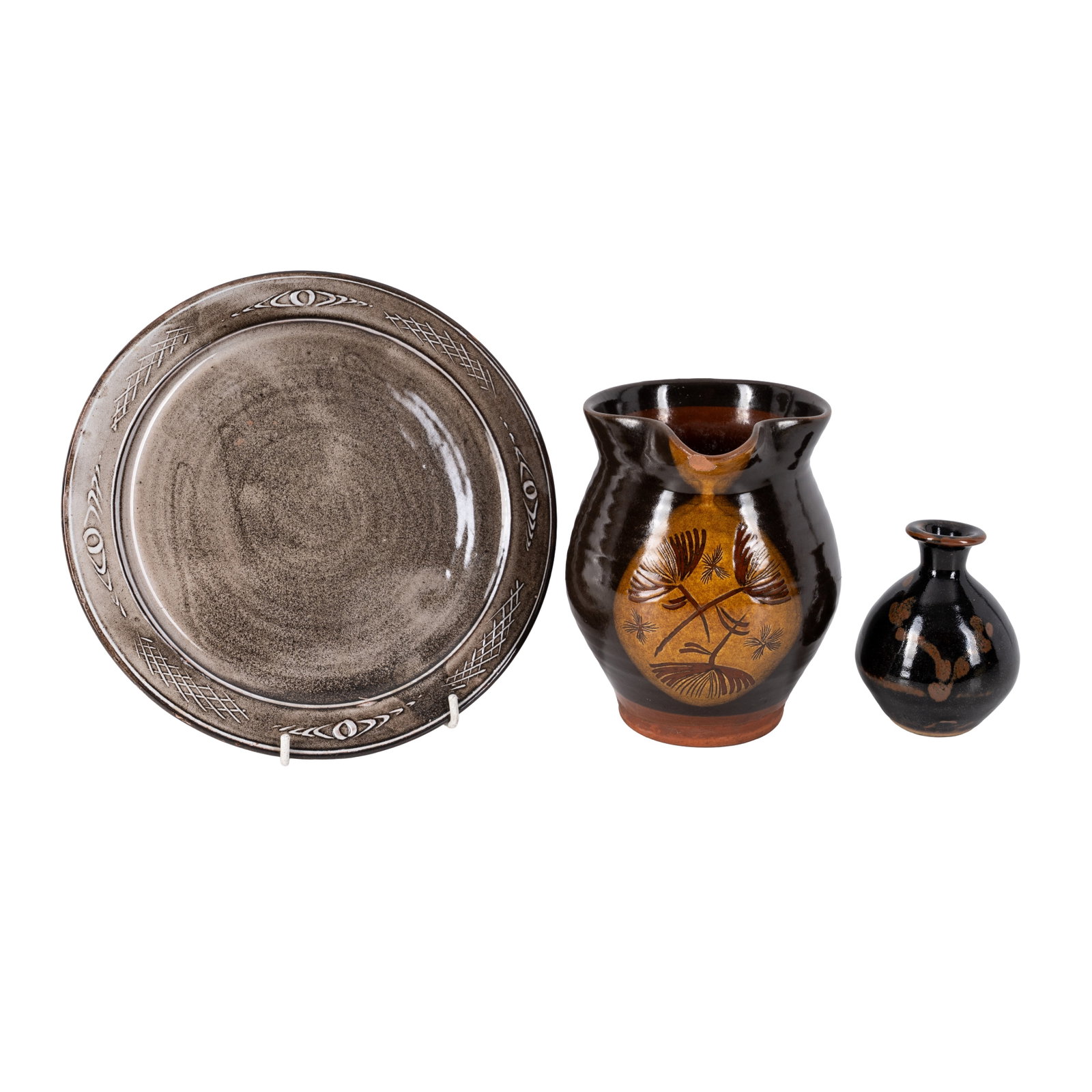 David Leach and Leach Pottery Three items of studio ceramics (1 of 5)