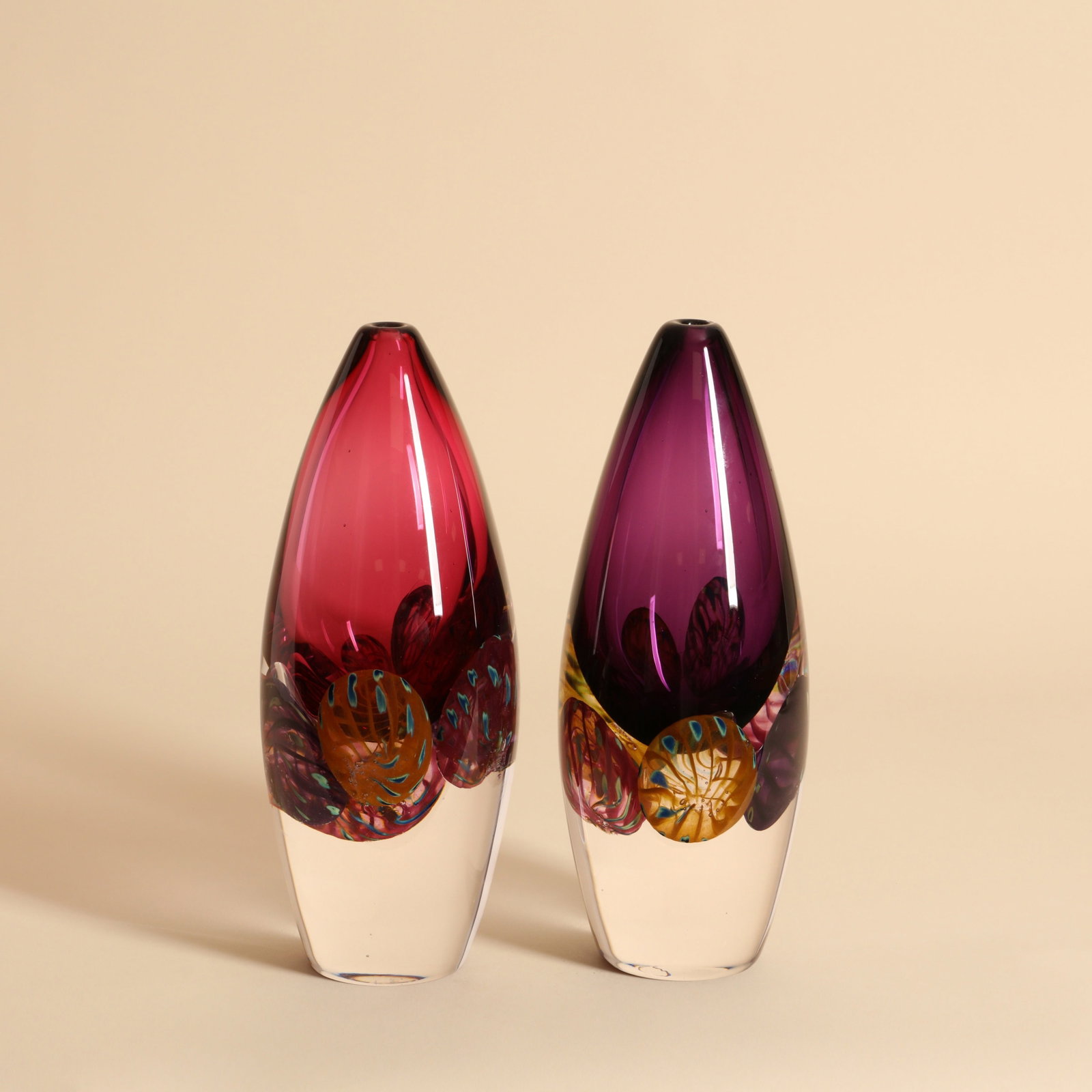Louis Thompson (British, 21st Century) Pair of tear-shaped vases: Studio glass Etched signature to undersides 26cm high