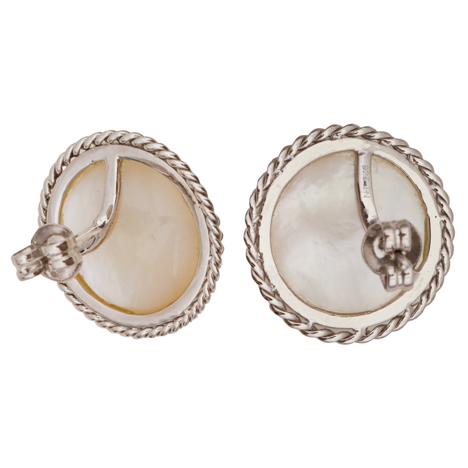 A pair of mabé pearl earrings White metal - 2