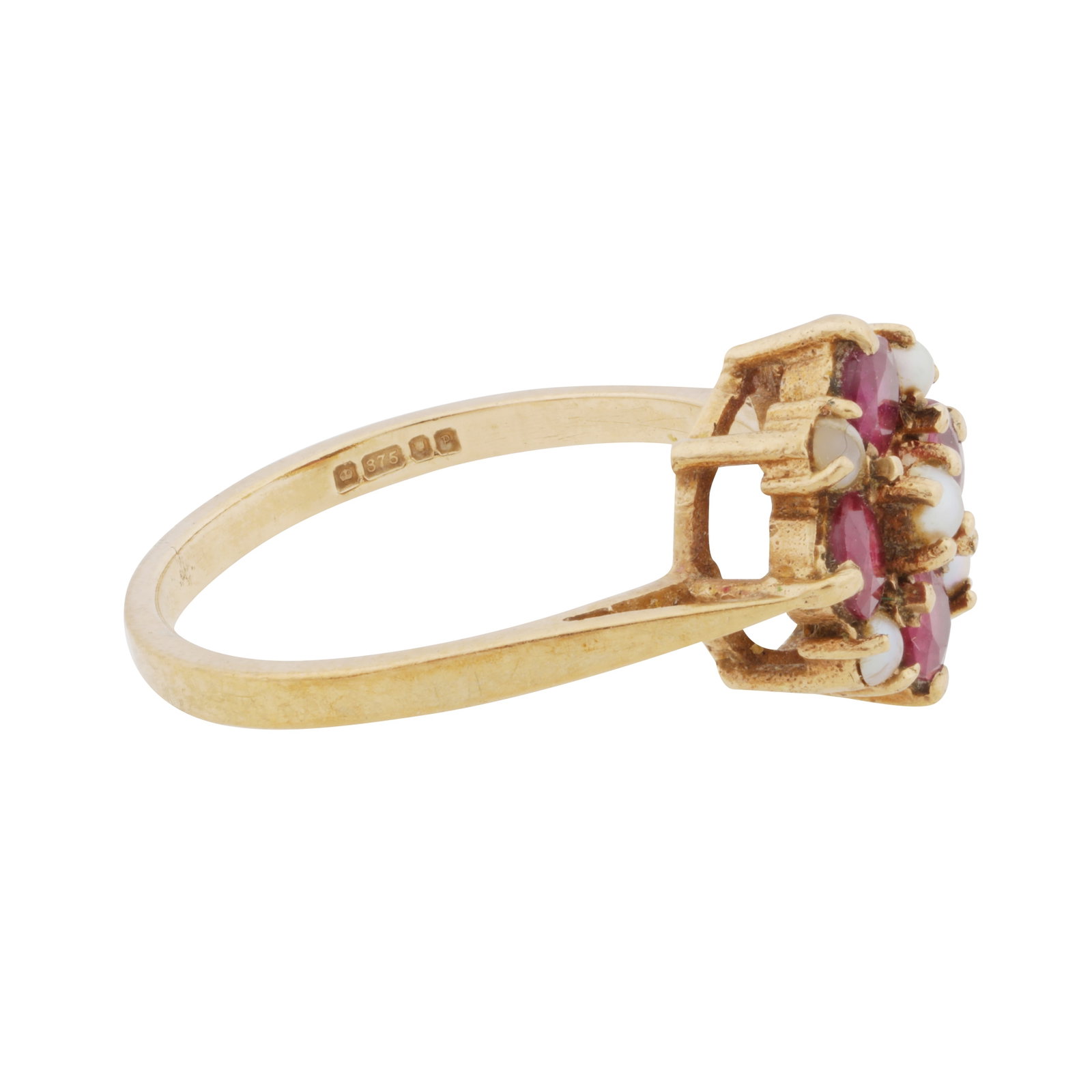 A ruby and seed pearl cluster ring 9ct yellow gold - 2