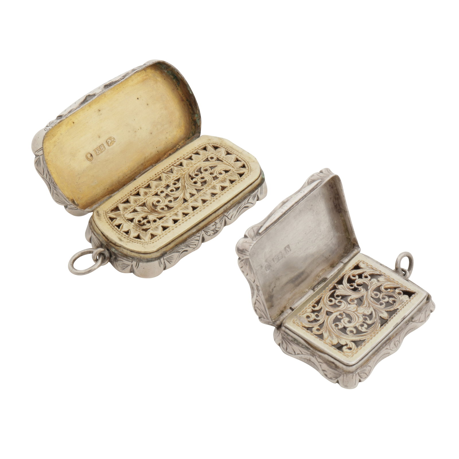 Birmingham 1853 by Edward Smith A Victorian sterling silver vinaigrette - 3