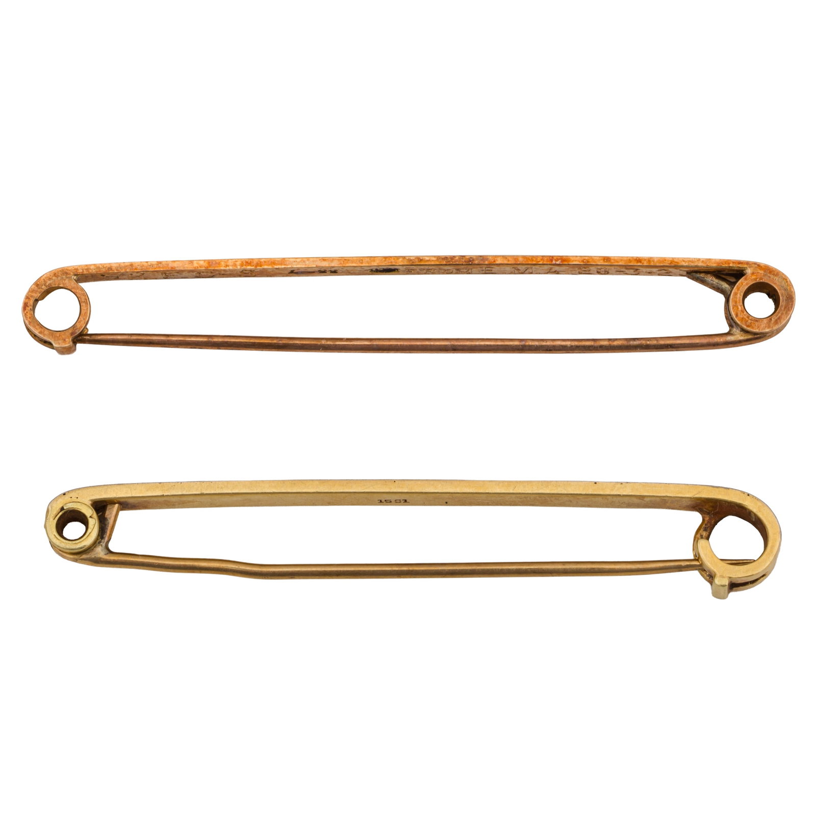 Two bar brooches Yellow and white metal: Two bar brooches Yellow and white metal Set in yellow and white metal, both stamped 15ct, lengths: 5.0 & 5.4cm (2)
