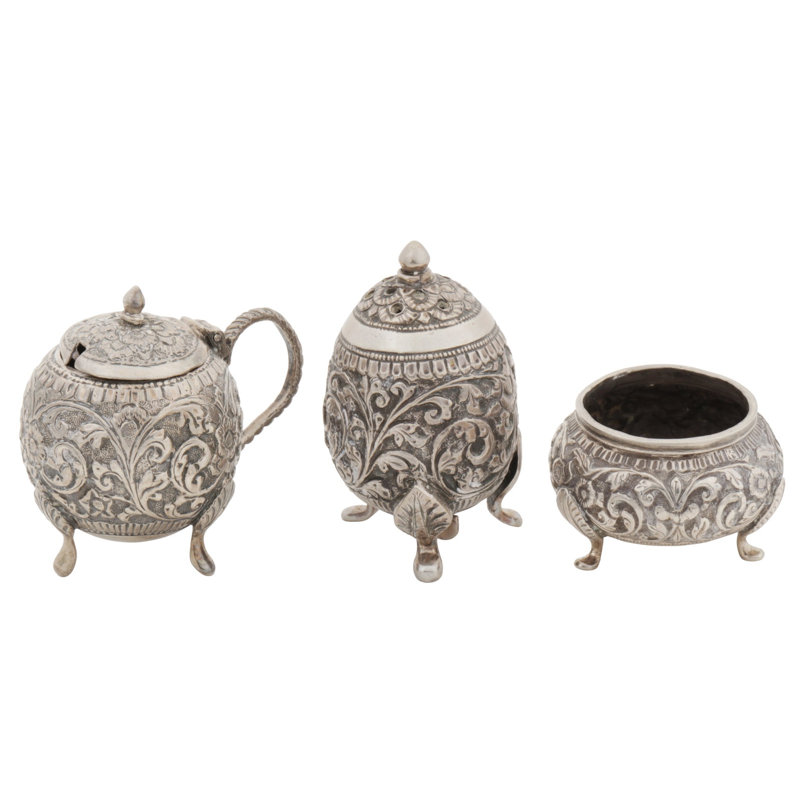 Cutch circa 1910 An early 20th century Anglo-Indian unmarked silver cruet - 2