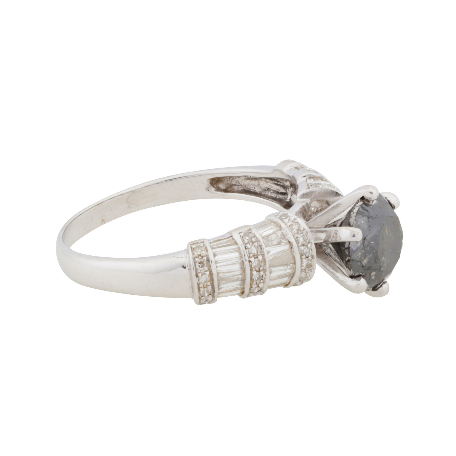 A black and white diamond ring White metal - 3