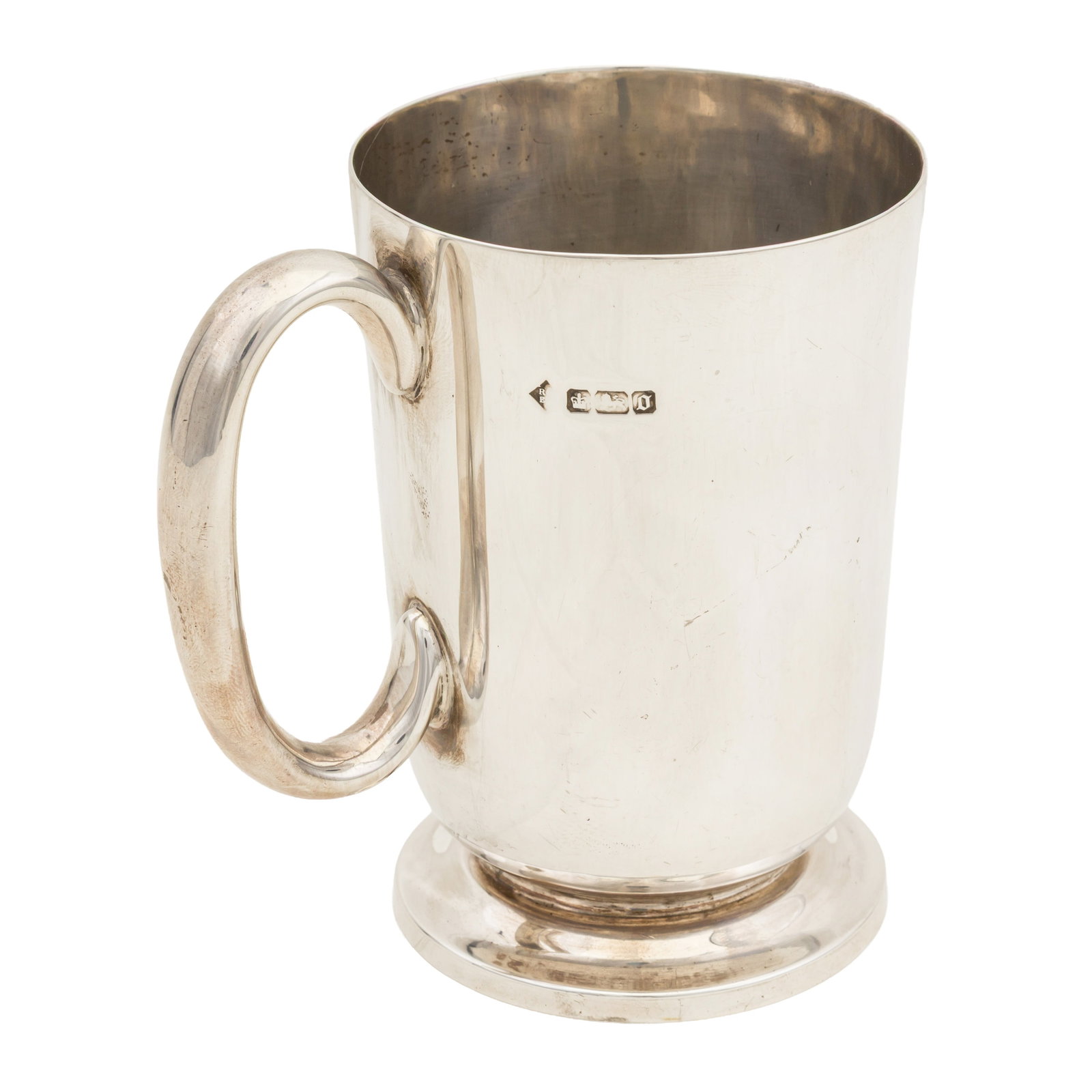 Sheffield 1906 by Martin and Hall An Edwardian sterling silver mug - 2