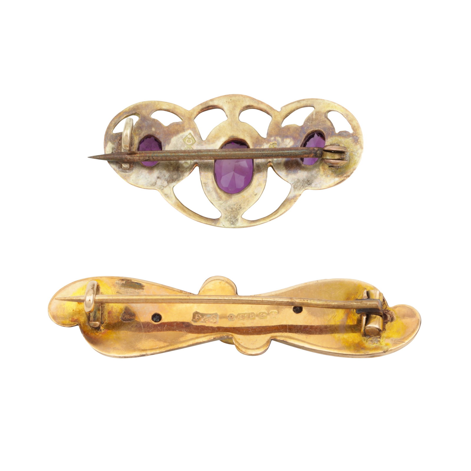 Two brooches Yellow metal - 2