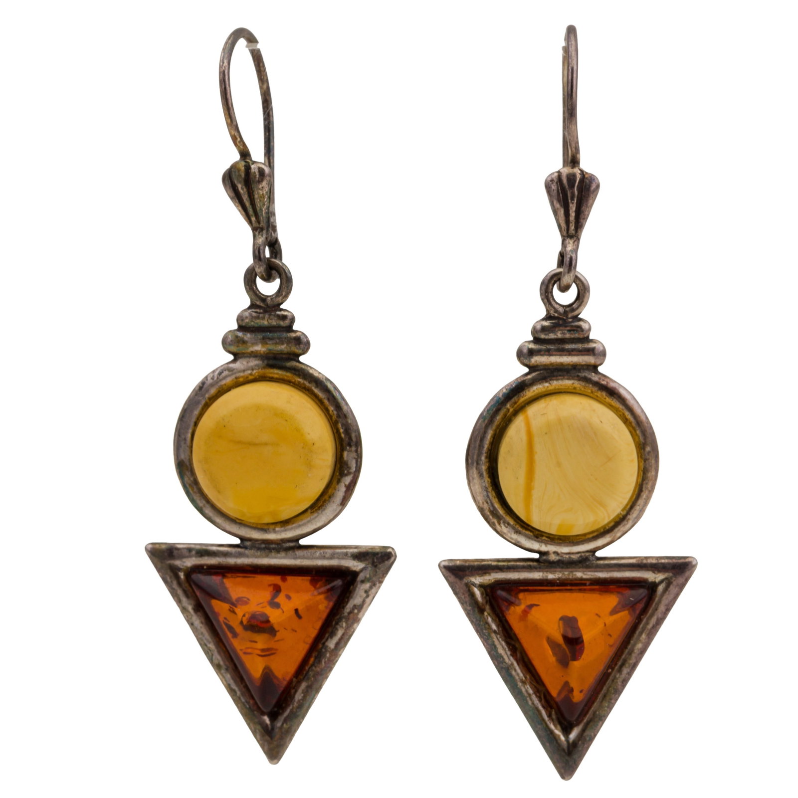 A collection of bakelite and amber jewellery White metal - 7