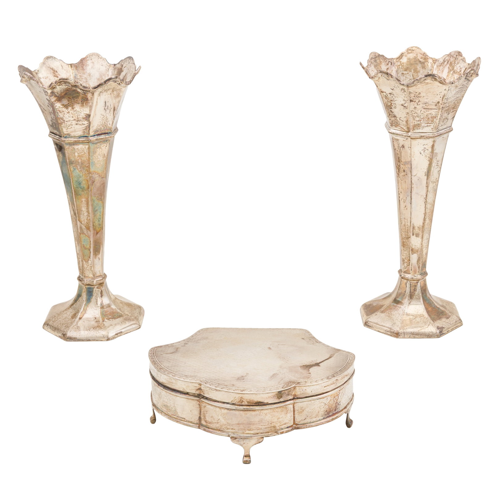 Birmingham 1923, maker's mark obscured A George V sterling silver jewellery box: Birmingham 1923, maker's mark obscured A George V sterling silver jewellery box Of shaped form, raised upon four feet, with engine turned decoration and velvet lined interior. Together with a pair of 