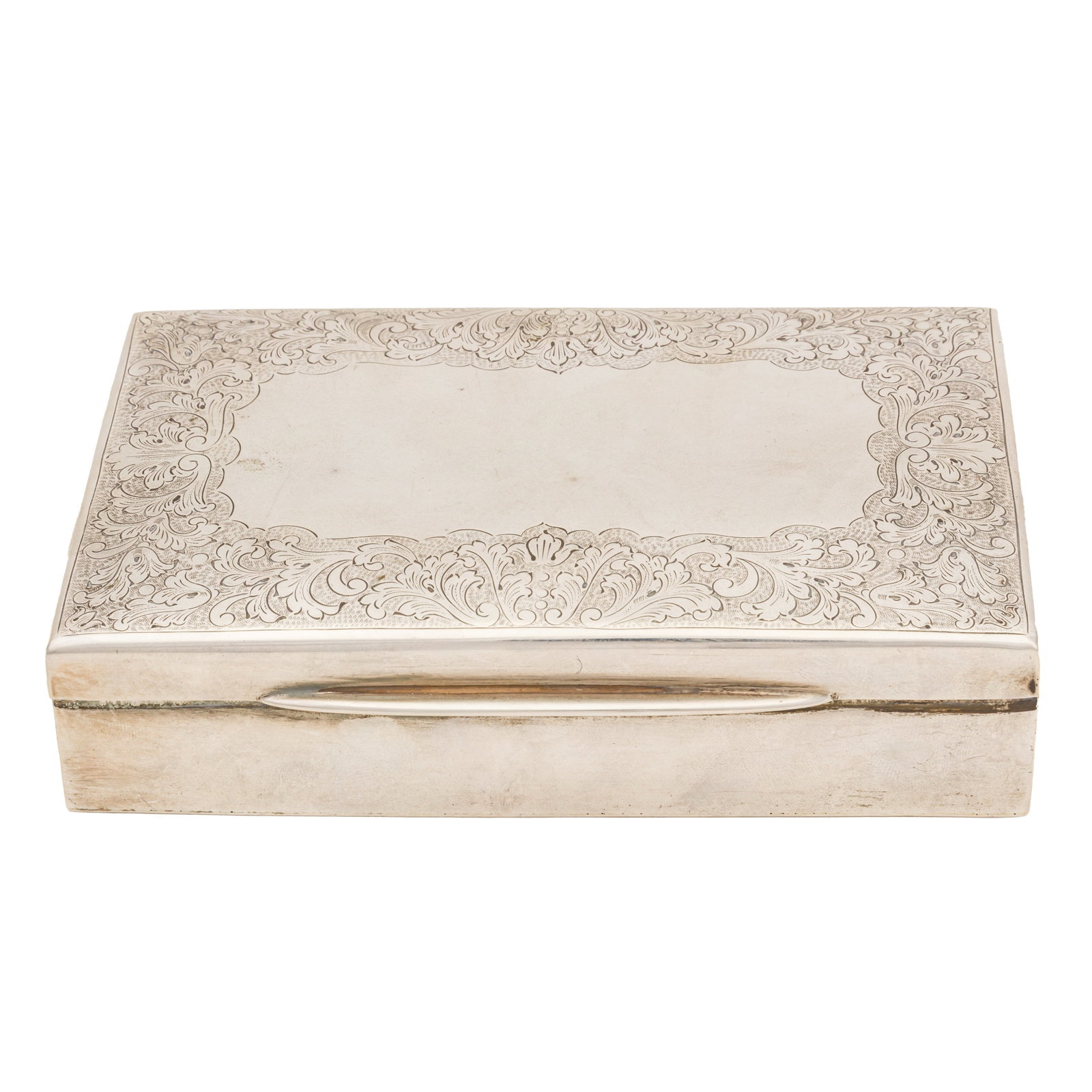 A mid 20th century Portuguese 833 standard silver cigarette box - 2