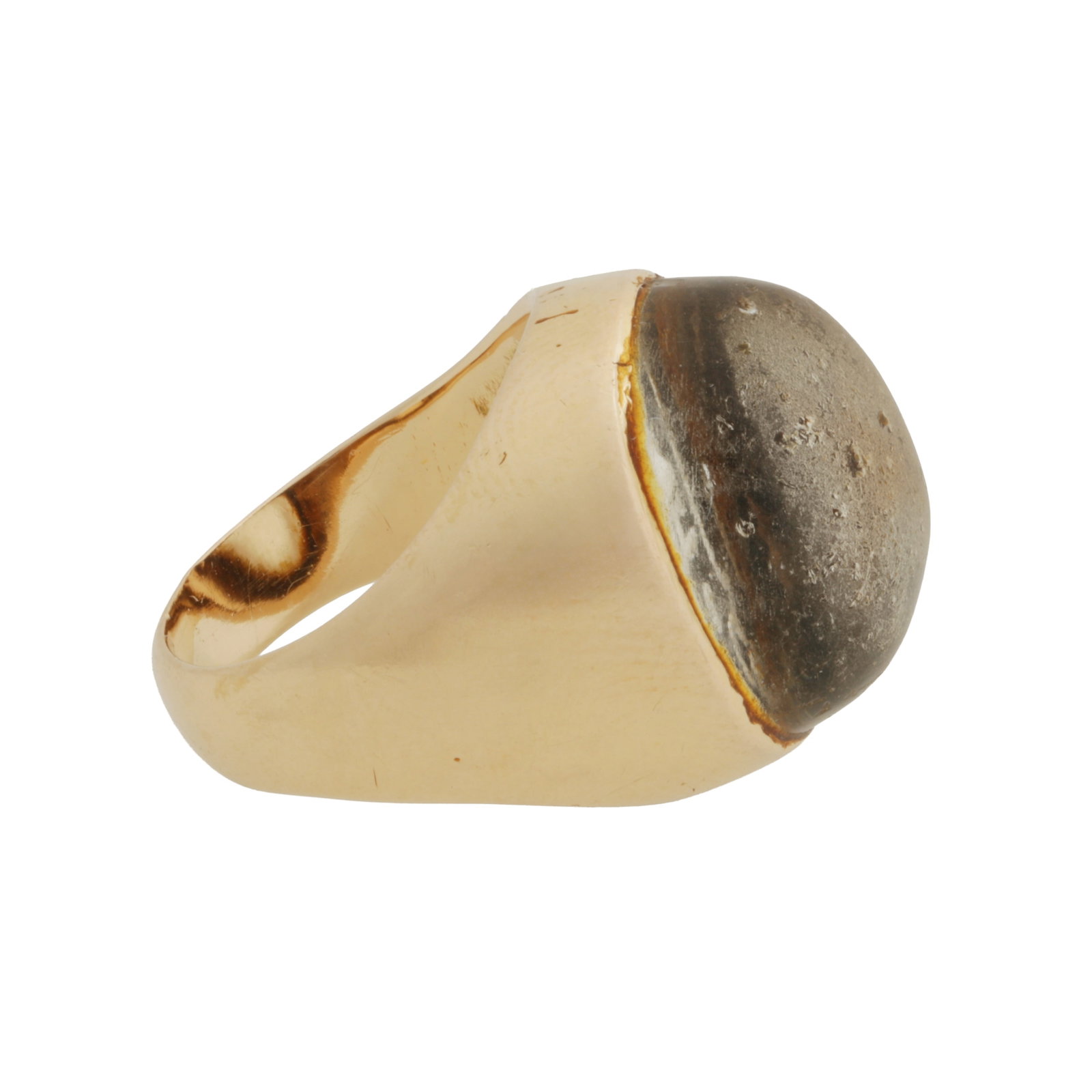 A rock crystal single stone ring yellow metal - 2