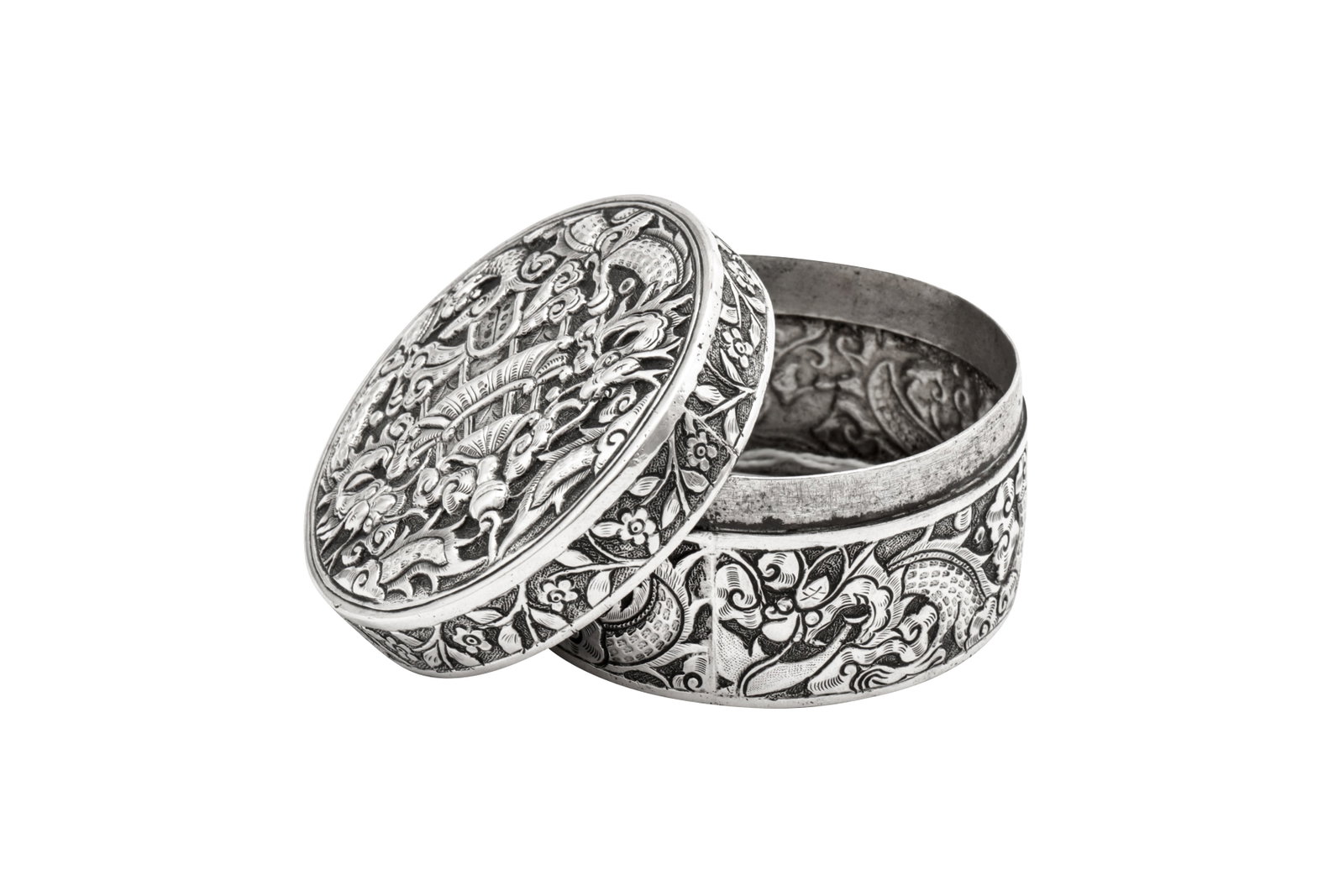 Siamese (Thai) probably Bangkok circa 1890 A late 19th century unmarked silver box - 6