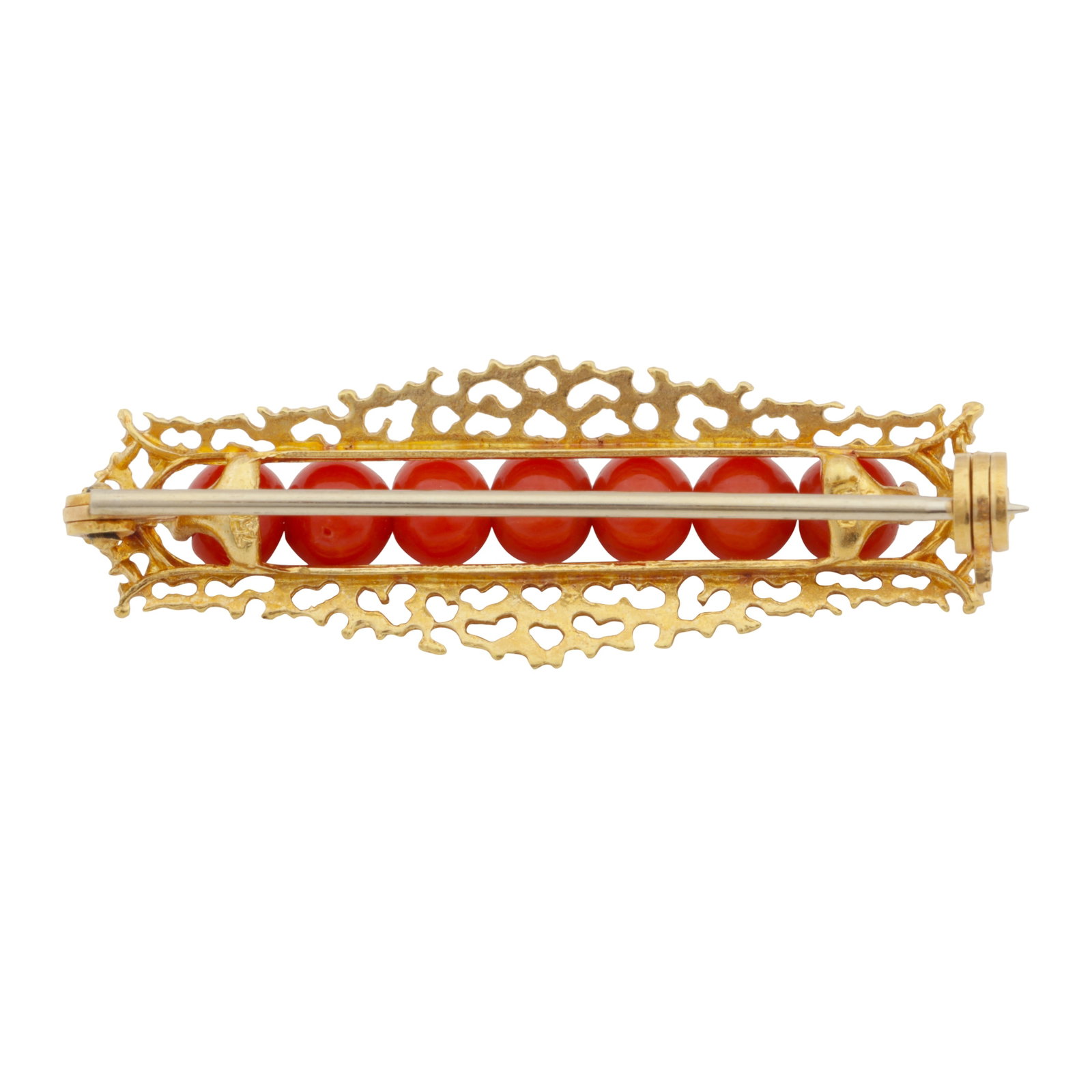 A coral brooch Yellow metal - 2