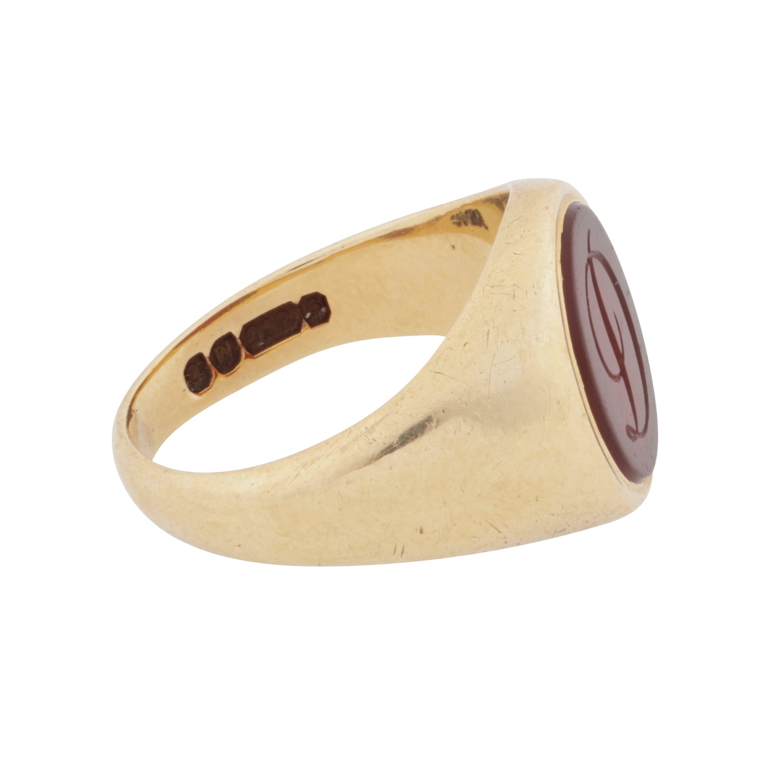 A carnelian signet ring, circa 1947 9ct yellow gold - 2