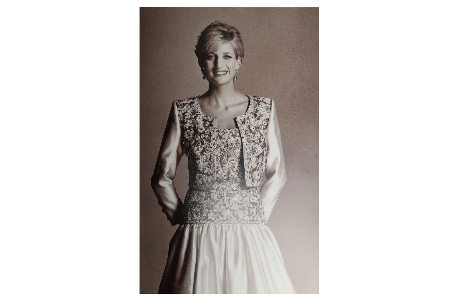 Diana, Princess of Wales Christie's sale catalogue, signed limited edition - 4