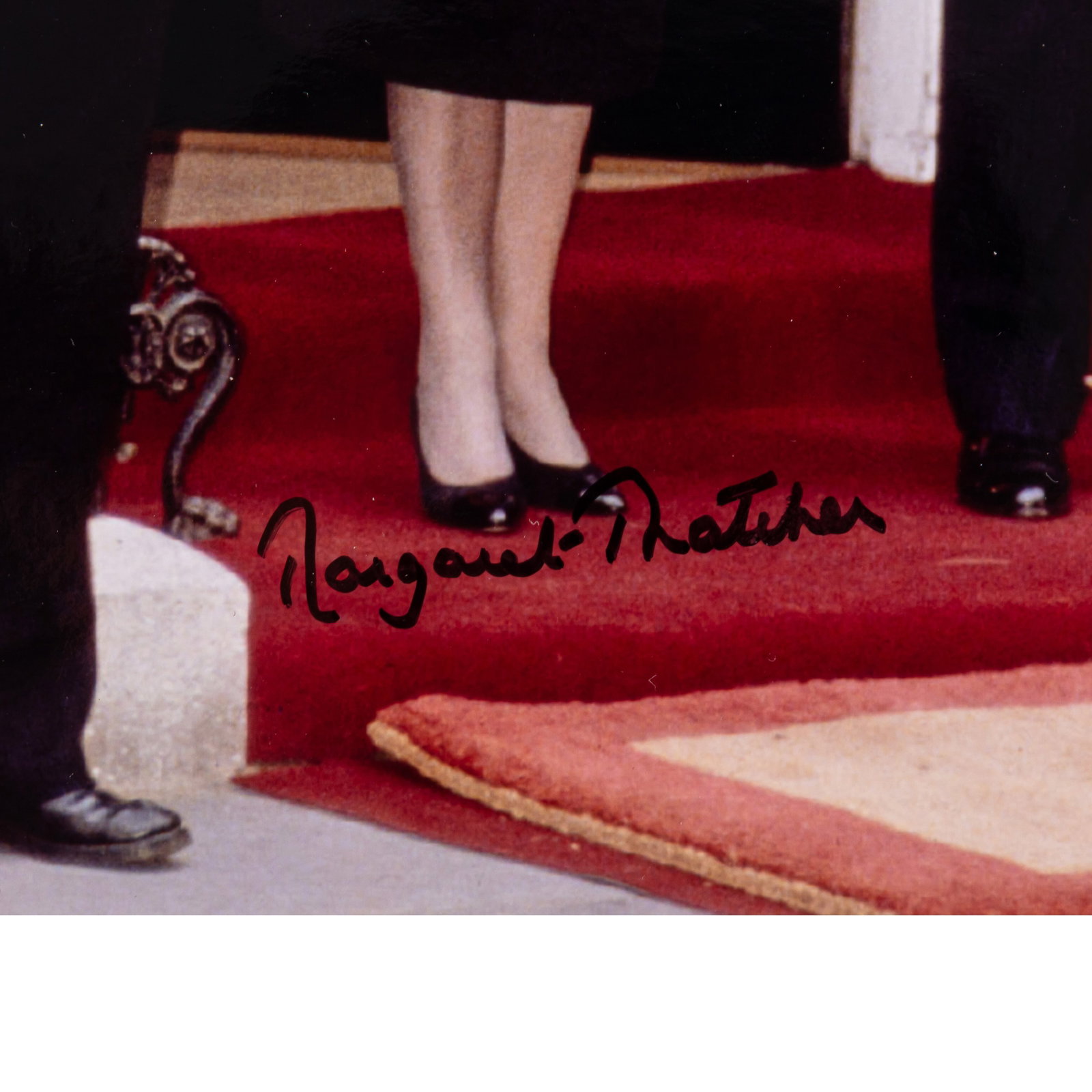 Thatcher (Margaret) Signed photograph - 2