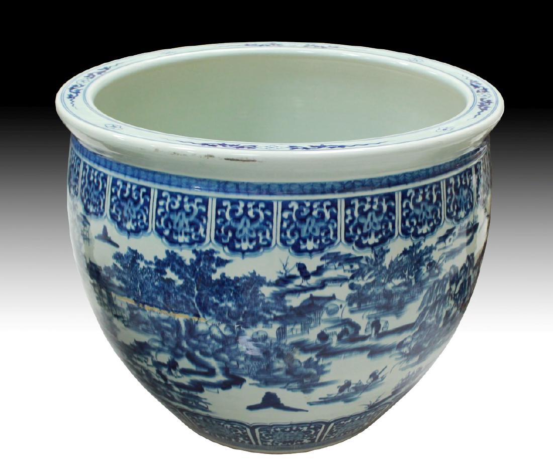 LARGE CHINESE PORCELAIN PLANTER H: 25 1/2" (1 of 5)