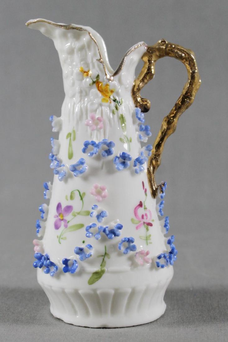 PORCELAIN ENCRUSTED VASE: PORCELAIN ENCRUSTED VASE, MEASURES H: 4 1/4"