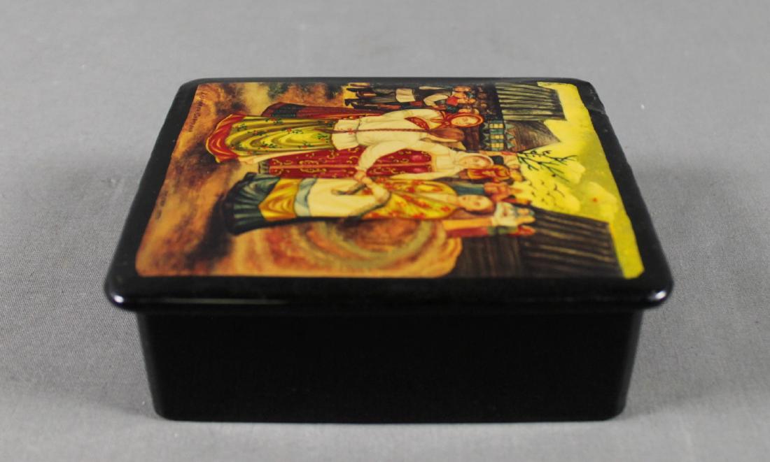 RUSSIAN LACQUERED BOX (1 of 3)