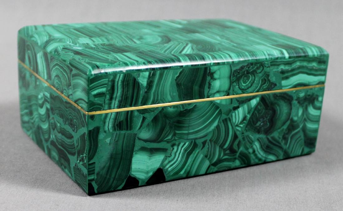 RUSSIAN MALACHITE LIDDED BOX (1 of 3)