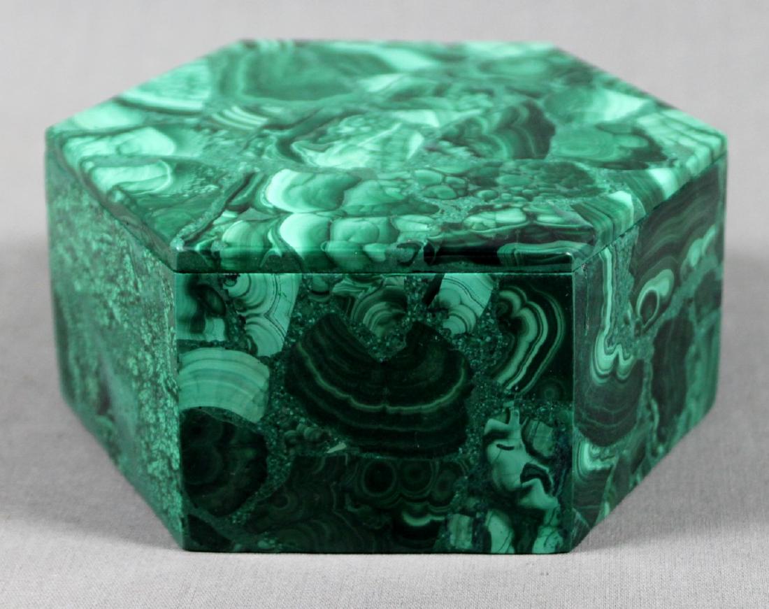 RUSSIAN MALACHITE LIDDED BOX (1 of 3)
