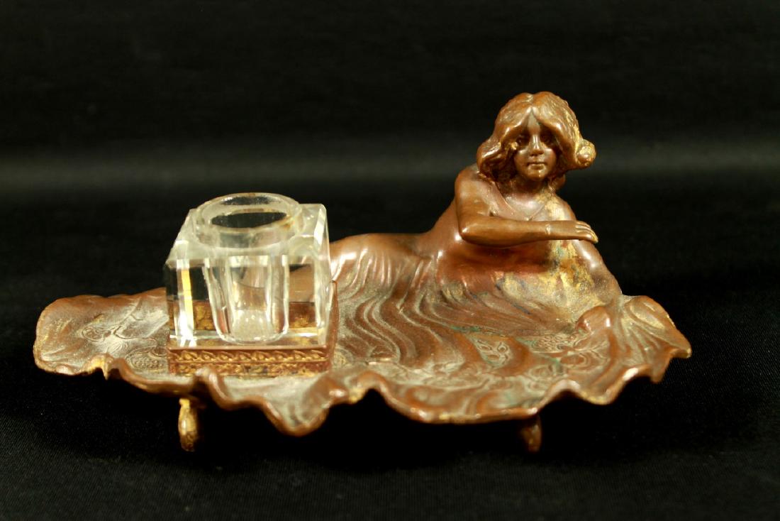 FIGURAL INKWELL (1 of 4)