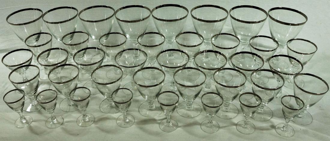 Set of Wine Glasses, 8 of each: Set of Wine Glasses, 8 of each