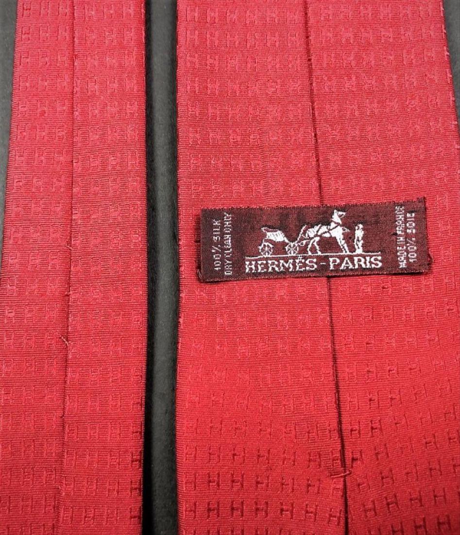 HERMES PARIS LUXURY ITALLIAN SOLID RED SILK (1 of 6)