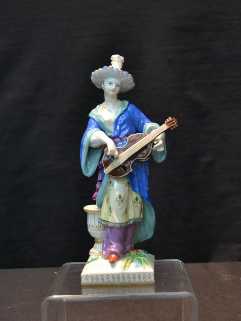 KPM PORCELAIN MALABAR FIGURE: OF MUSICIAN - 3 1/2" x 3" x 9"