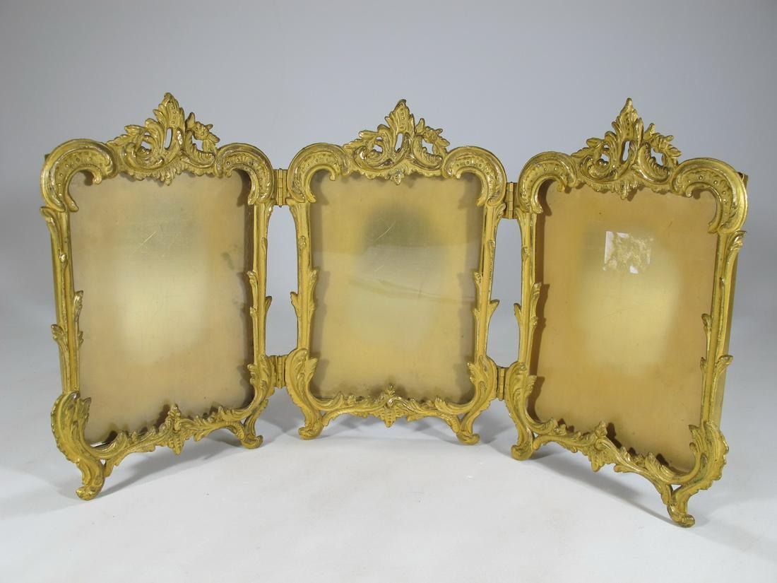 Antique Royal M. Mfg Co Gilt Bronze Picture Frame (1 of 6)