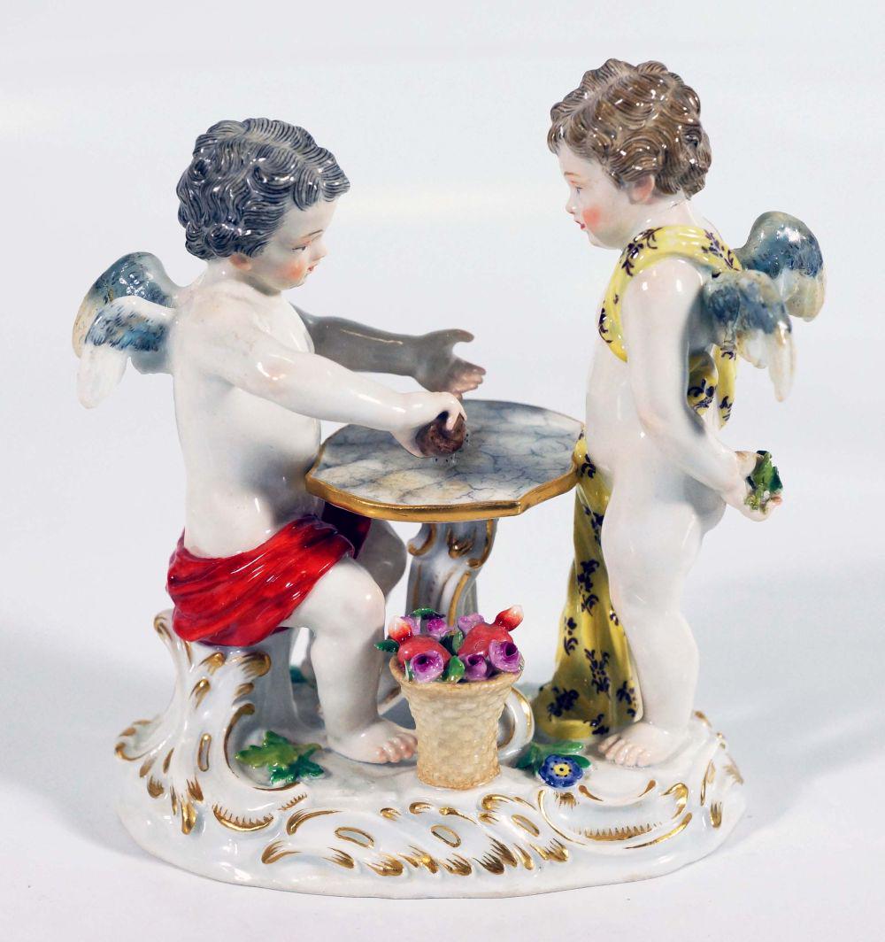 Meissen Porcelain Figure Of Cherubs Playing Dice (1 of 5)