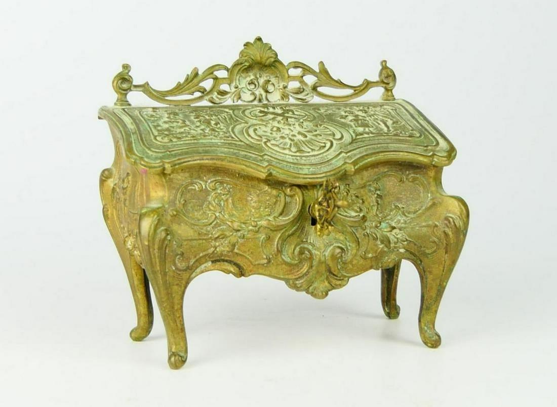 Antique Bronze/Brass Lidded Ornate Box (1 of 7)