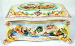 1939 Itallian Porcelain Capodimonte Box