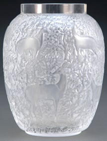 Lalique Clear and Frosted Glass Biches Vase, post-1945