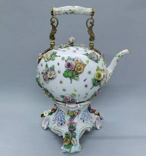 MEISSEN TEAPOT ON MEISSEN PEDESTAL: MMEISSEN TEAPOT ON MEISSEN PEDESTAL. THE TEAPOT MEASURES H: 9" W: 10 3/4"