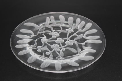 Lalique Crystal Saint Sylvestre Salad Plate