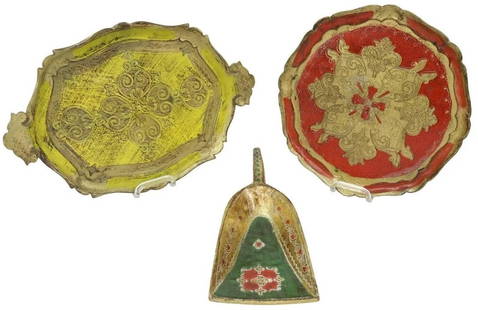 3 Decorative 2 Italian Florentine parcel gilt serving trays & Florentine wooden scoop: 3 Decorative 2 Italian Florentine parcel gilt serving trays & Florentine wooden scoop(a lot of 3) Decorative Italian service itemsIncluding (2) Florentine parcel gilt serving trays, Largest: approx