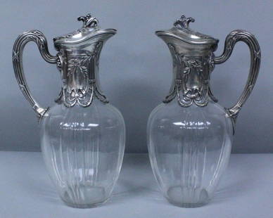 PAIR OF FRENCH CUT GLASS AND SILVER DECANTERS: PAIR OF FRENCH CUT GLASS AND SILVER DECANTERS. MEASURES H: 10 1/4". NO INTERNATIONAL SHIPPING ON IVORY