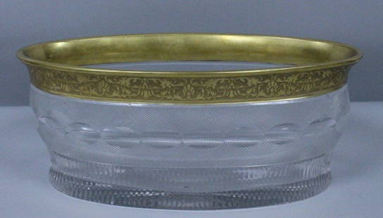 SPLENDID GOLD MOSER LARGE SIZED BOWL: SPLENDID GOLD MOSER LARGE SIZED BOWL. MEASURES H: 4 3/4" W: 12". NO INTERNATIONAL SHIPPING ON IVORY