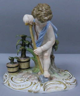 MEISSEN FIGURE OF GARDENER: MEISSEN FIGURE OF GARDENER. MEASURES H: 4 3/4" W: 4 3/4". THIS LOT QUALIFIES FOR FREE SHIPPING FOR USA CUSTOMERS. NO INTERNATIONAL SHIPPING ON IVORY