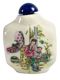Chinese Porcelain Snuff Bottle