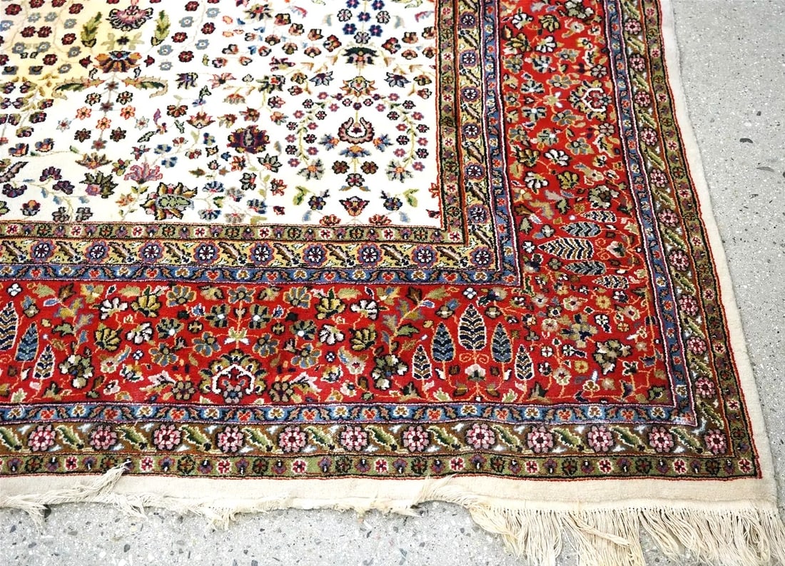 Large Persian Wool Carpet - 3