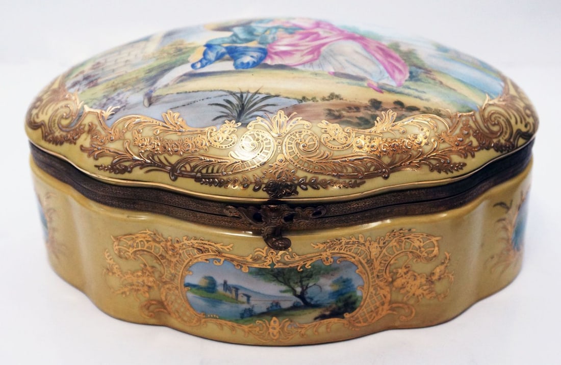French Sevres Style Porcelain Box (1 of 5)