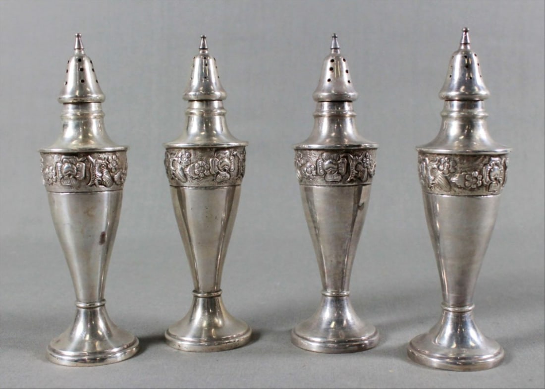 Set Of 4 Sterling Silver Salt Shakers (1 of 3)