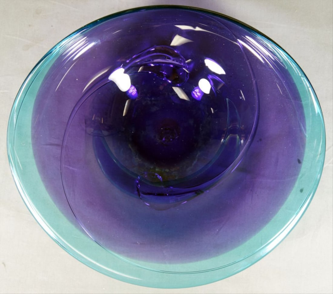 Will Barry Art Glass Bowl (1 of 4)