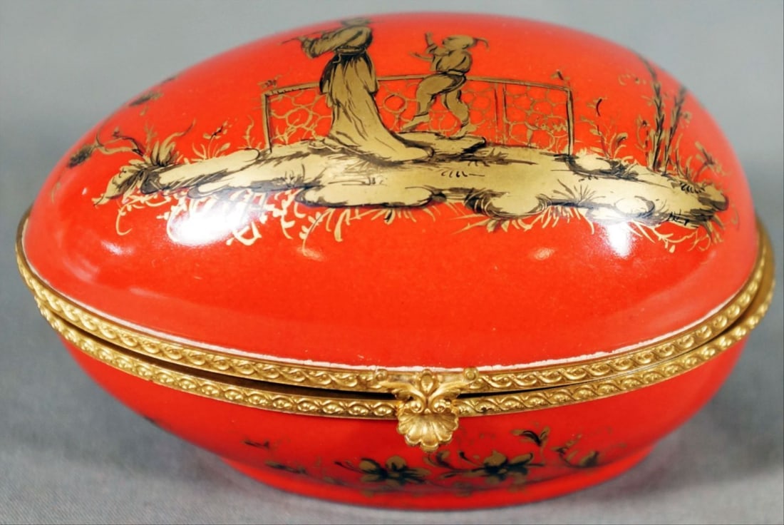 French Porcelain Hinged Egg (1 of 5)