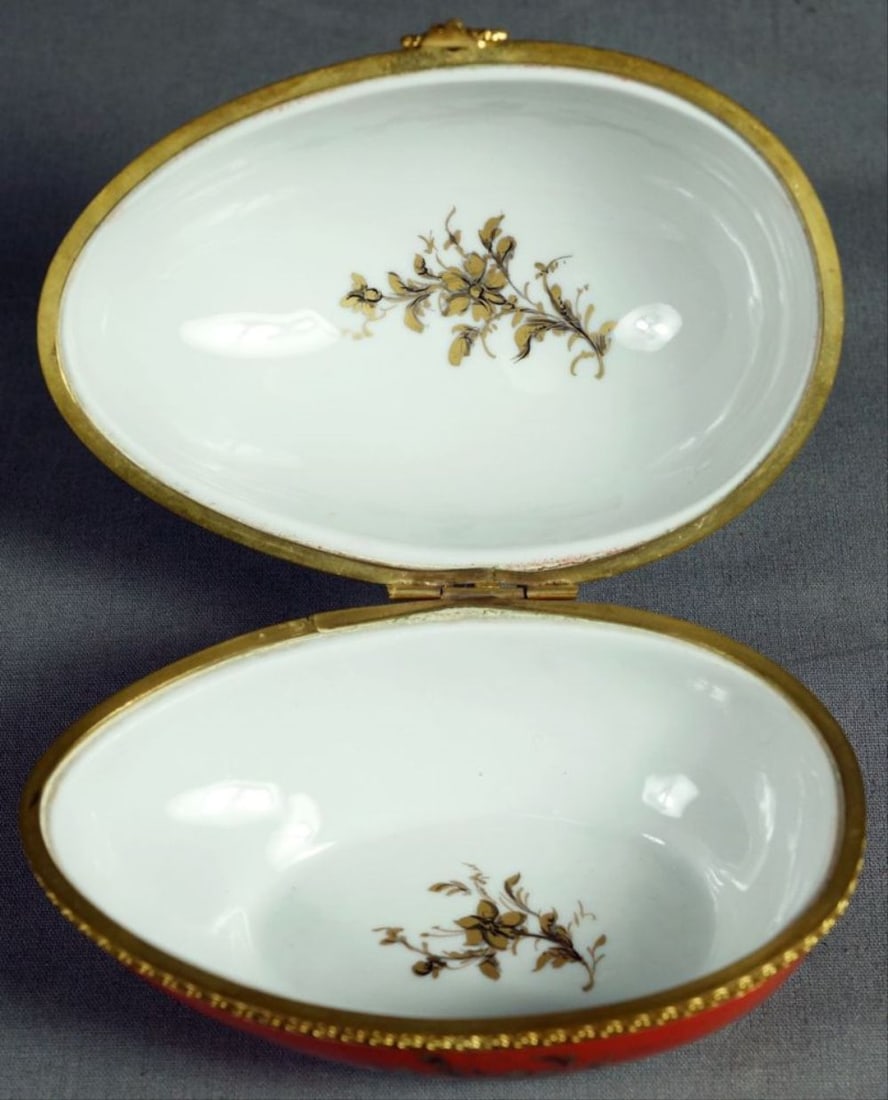 French Porcelain Hinged Egg - 3