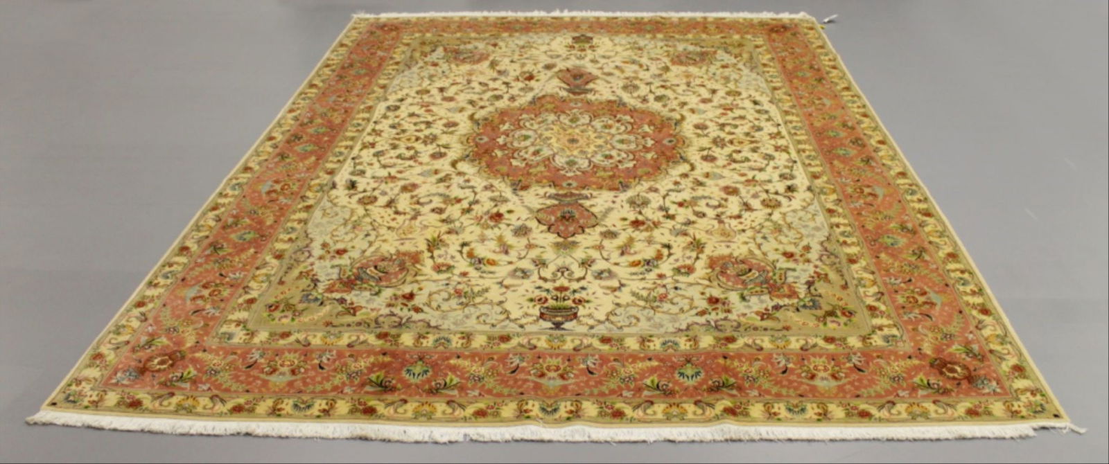 Tabriz Wool Silk Rug Iran (1 of 7)