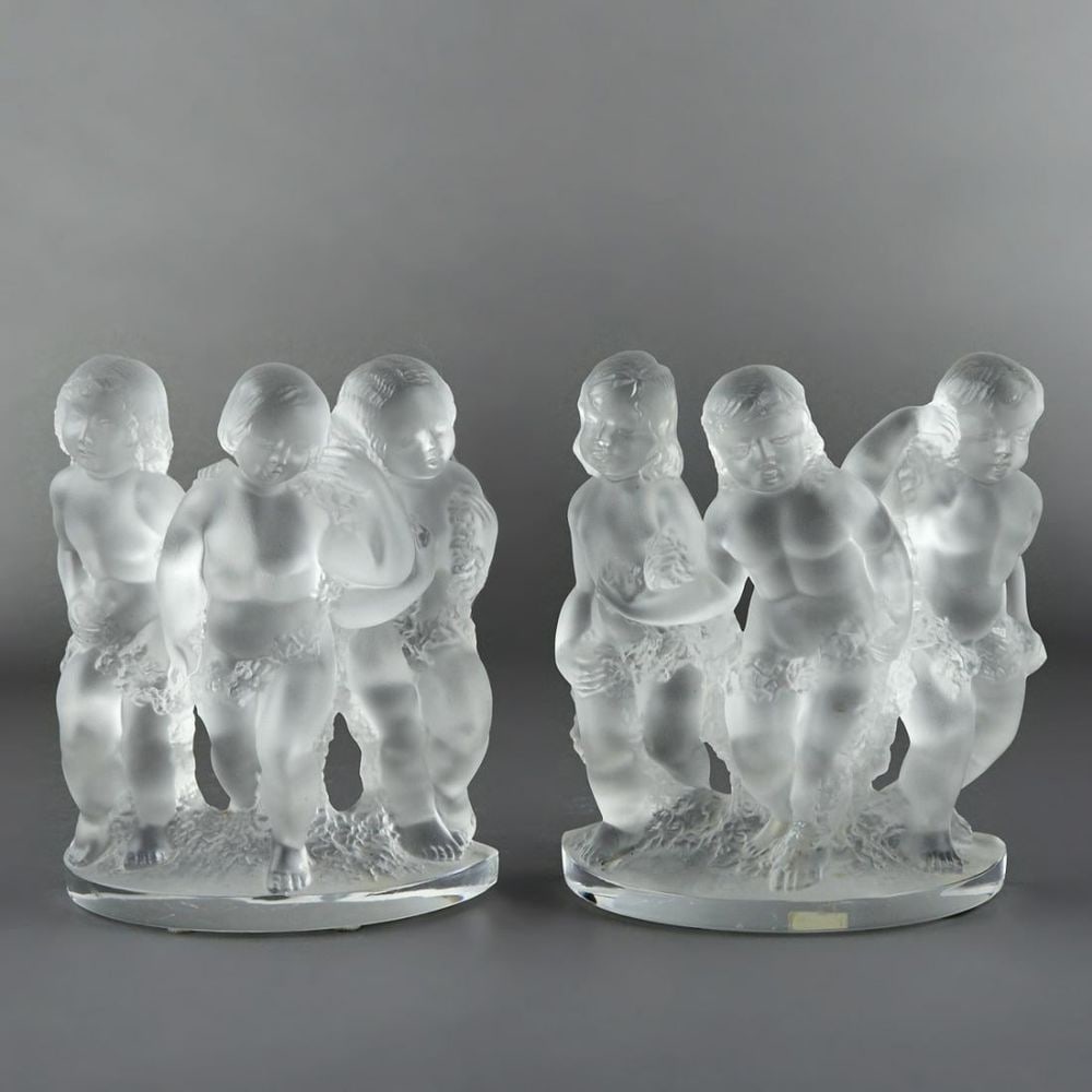 Pair Of Lalique Luxembourg Cherub Groups (1 of 8)