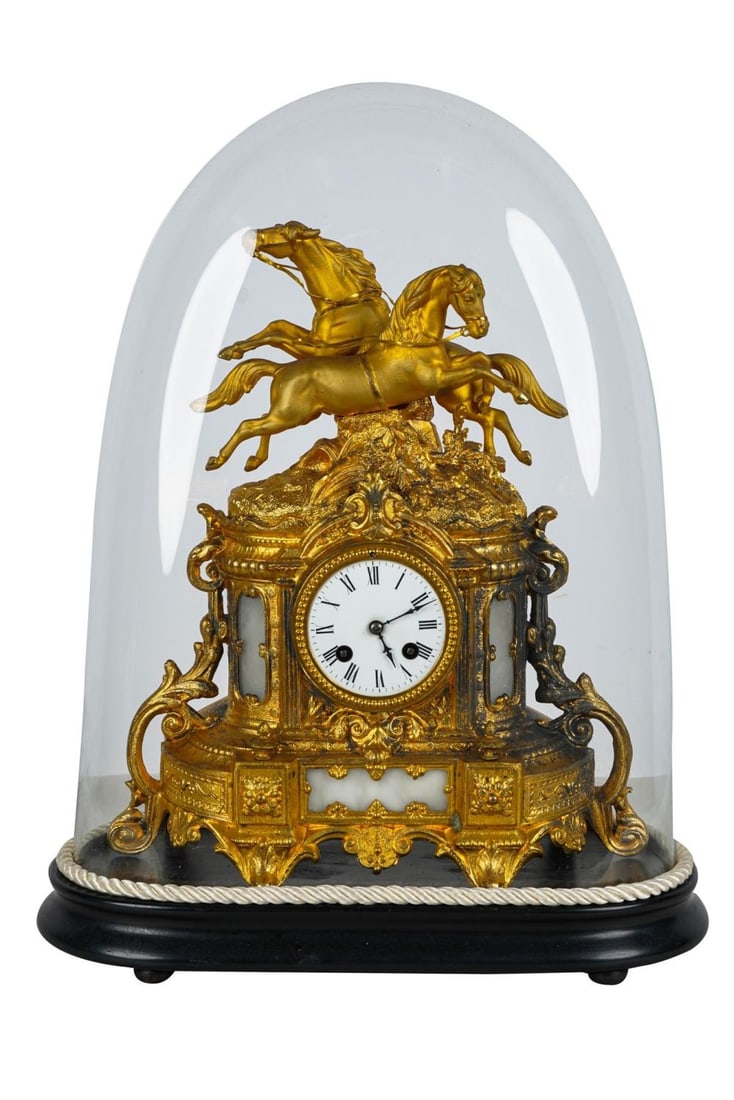 Gilt Metal Mantel Clock (1 of 8)
